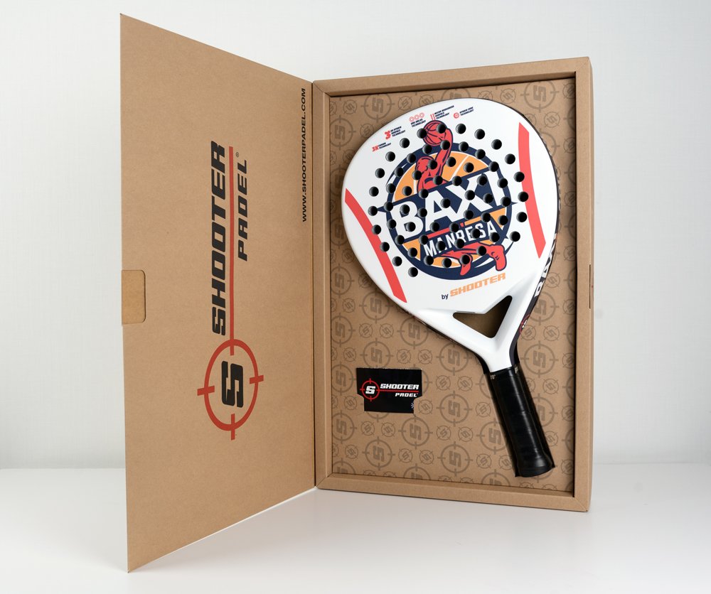 Pala de pádel BAXI Manresa con caja